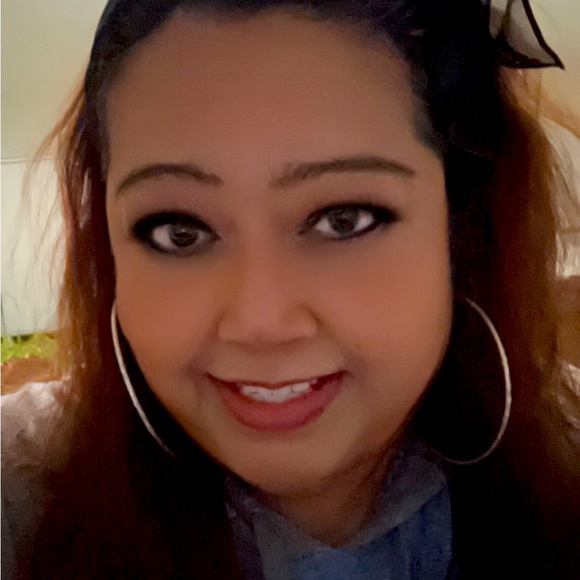 Meet your Posher, Marites - Picture 6 of 6